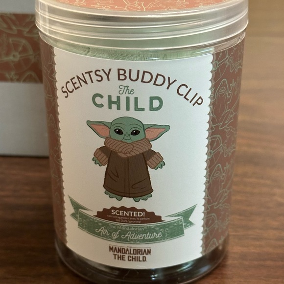 New Scentsy Star Wars The Child Mandalorian Buddy Clip & Wall Diffuser - Picture 3 of 3